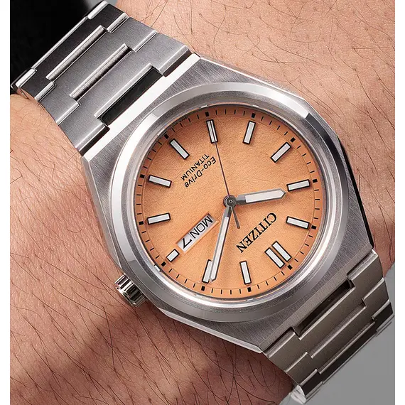 CITIZEN Eco-Drive Super Titanium AW0130-85ZE, image 2