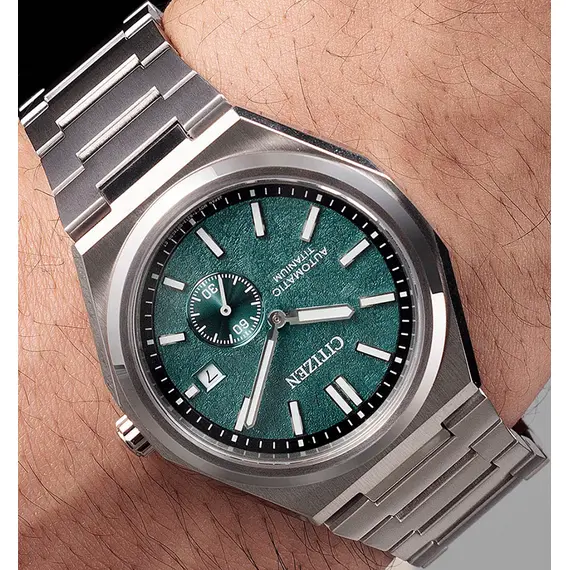 CITIZEN Super Titanium Automatic NJ0180-80X, image 2