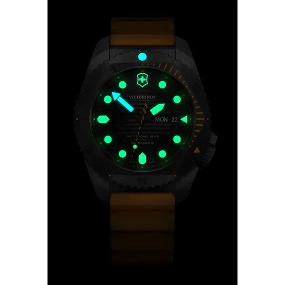VICTORINOX Dive Pro Automatic Titanium 241996, image 6