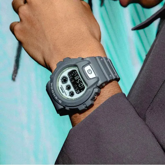 CASIO G-Shock DW-6900HD-8ER, image 2